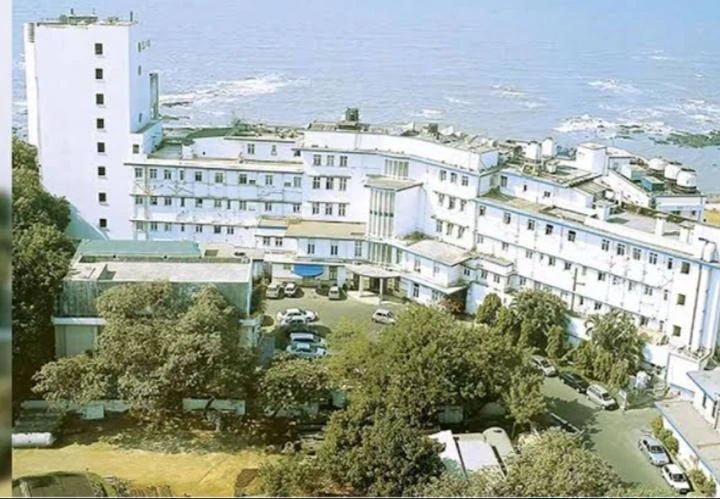 Breach Candy Hospital