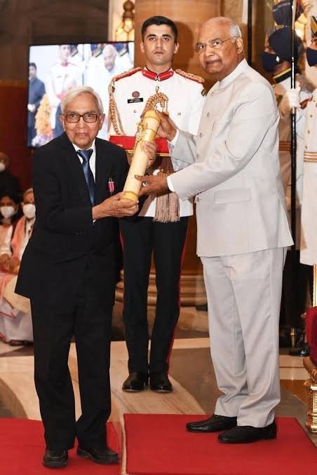 Dr. B.S. Singhal