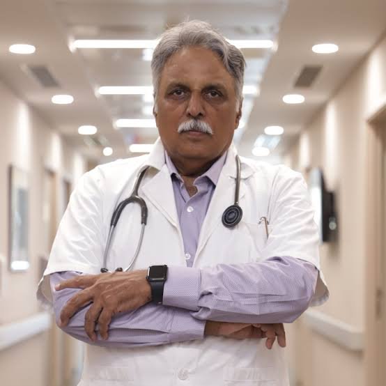 Dr.