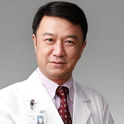 Dr. Dingwei Ye