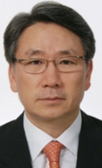 Dr. Kim Young Hoon